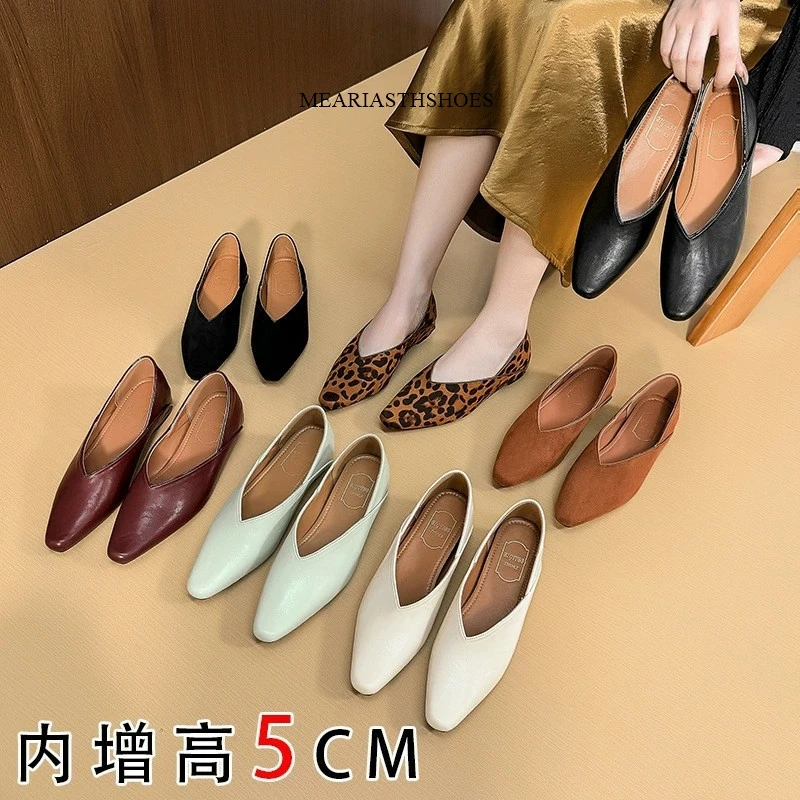 Woman Elegant French Square Toe Mary Janes Casual Flats Female Summer Loafer Shoes Woman Retro Low Heeled Soft Soled Flat Shoes
Woman Elegant French Square Toe Mary Janes Casual Flats Female Summer Loafer Shoes Woman Retro Low Heeled Soft Soled Flat Shoes