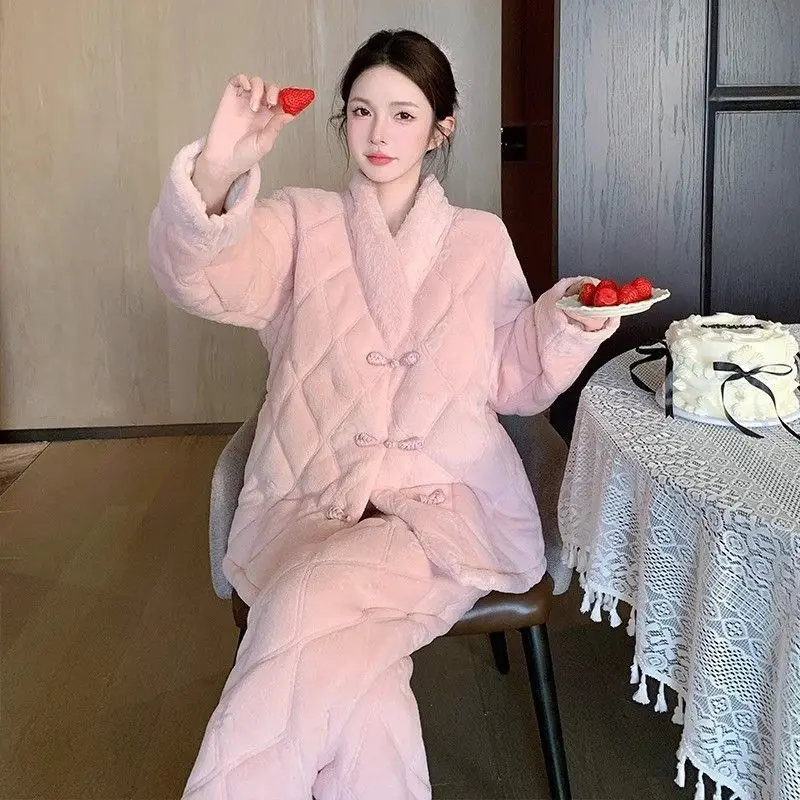 new model Women's pajamas winter coral fleece Comfortable Sleepwear thicken fleece-lined Cotton Pajama Set homewear suit girl's
new model Women's pajamas winter coral fleece Comfortable Sleepwear thicken fleece-lined Cotton Pajama Set homewear suit girl's