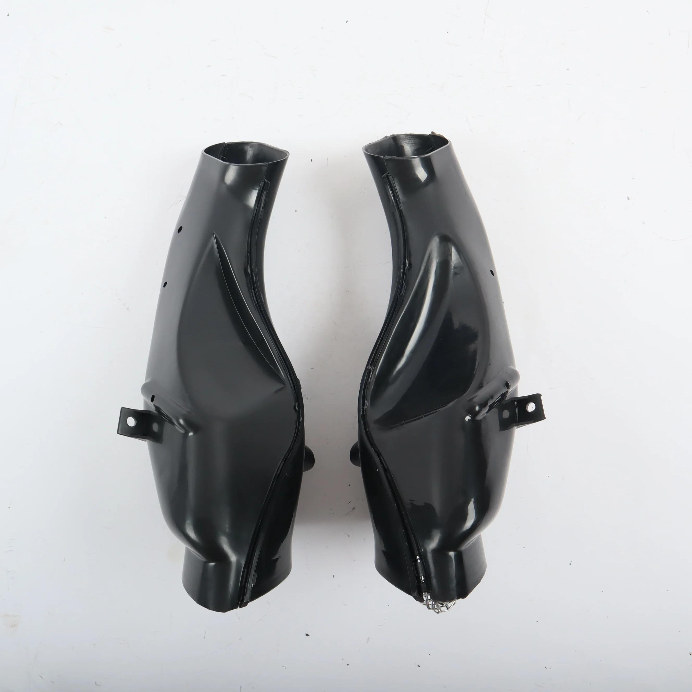 CFP-1035-8 New ABS Plastic Aftermarket Ram Air Intake Duct Tube for Suzuki GSXR 600 750 2004 2005 Black
CFP-1035-8 New ABS Plastic Aftermarket Ram Air Intake Duct Tube for Suzuki GSXR 600 750 2004 2005 Black
