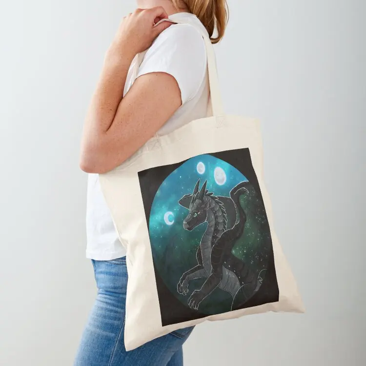 Wings of Fire - Moonwatcher Tote Bag shopping trolley bag Cloth bags bags luxury women Beach bag
Wings of Fire - Moonwatcher Tote Bag shopping trolley bag Cloth bags bags luxury women Beach bag