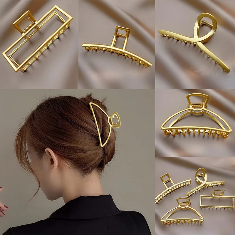 New Y2k Korean Metal Hair Claw for Women Simple Temperament Large Fashion Shark Hair Clips Grab Clamps Girls Hair Accessories
New Y2k Korean Metal Hair Claw for Women Simple Temperament Large Fashion Shark Hair Clips Grab Clamps Girls Hair Accessories