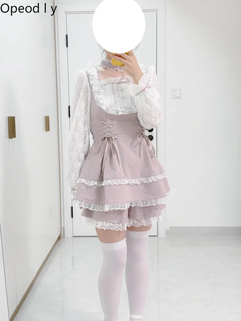 Japanese Sweet Girl Atmosphere Lace Splicing Long-sleeved Dress + Shorts Set Temperament Princess Lolita Two-piece Set
Japanese Sweet Girl Atmosphere Lace Splicing Long-sleeved Dress + Shorts Set Temperament Princess Lolita Two-piece Set