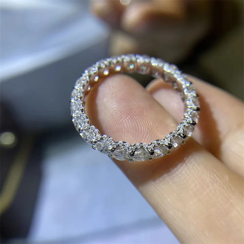 100% Original Certified PT950 Moissanite Full Diamond Row Ring D Color Stacked Band Proposal and Engagement
100% Original Certified PT950 Moissanite Full Diamond Row Ring D Color Stacked Band Proposal and Engagement
