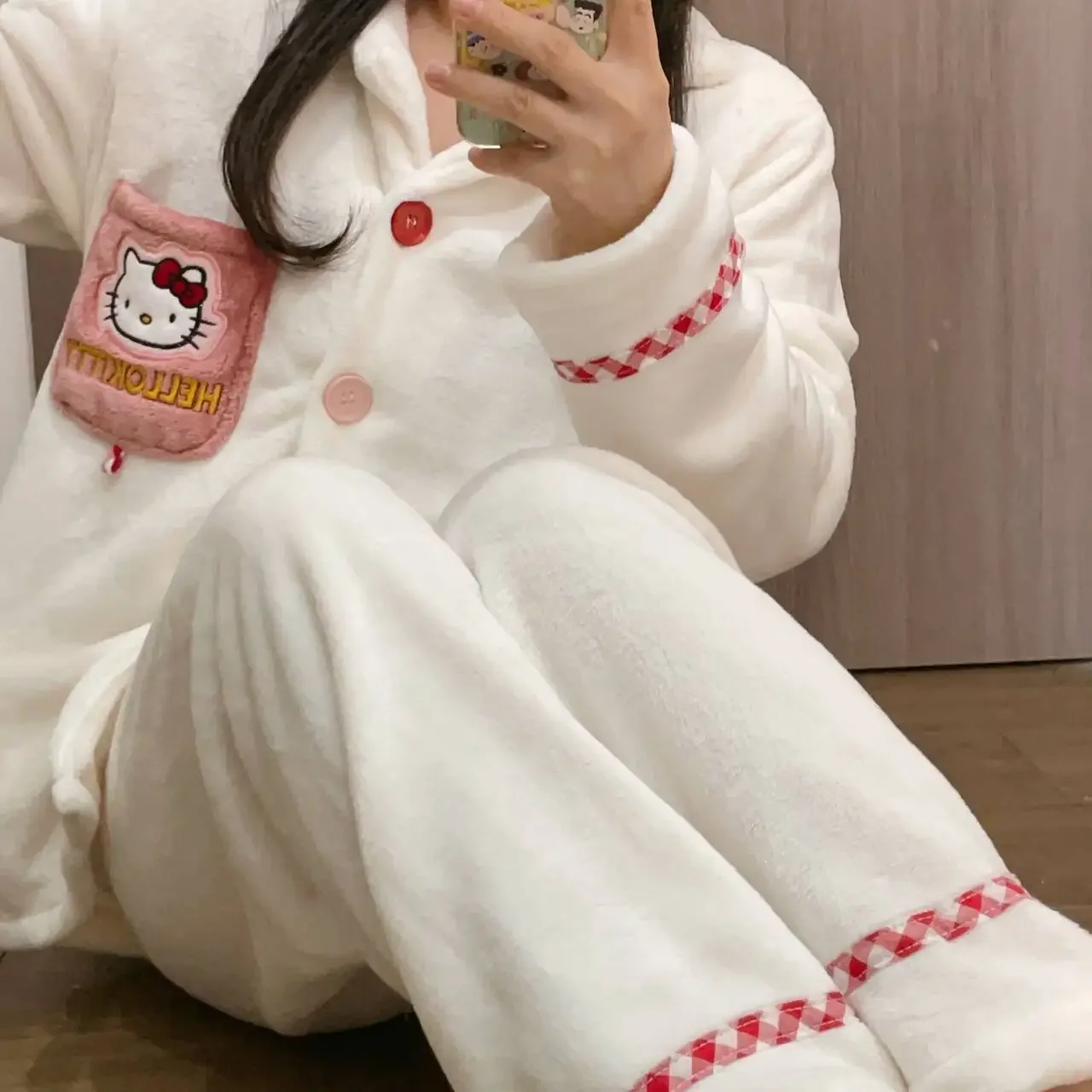 sanrio Kawaii Pajamas Hello Kitty Women's Autumn and Winter Cartoon Plush Thickened Cute Plush Home Clothes Anime Peripherals
sanrio Kawaii Pajamas Hello Kitty Women's Autumn and Winter Cartoon Plush Thickened Cute Plush Home Clothes Anime Peripherals