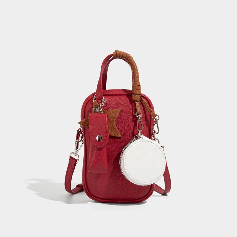 Spring and summer new fashionable versatile handbag with niche design, high-end sense, single shoulder crossbody phone bag
Spring and summer new fashionable versatile handbag with niche design, high-end sense, single shoulder crossbody phone bag