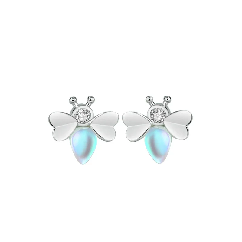 RYJU 925 Sterling Silver Cubic Zirconia Insect Bee Stud Earrings for Women Animal Crystal Earrings Funny Daily Wear Jewelry
RYJU 925 Sterling Silver Cubic Zirconia Insect Bee Stud Earrings for Women Animal Crystal Earrings Funny Daily Wear Jewelry