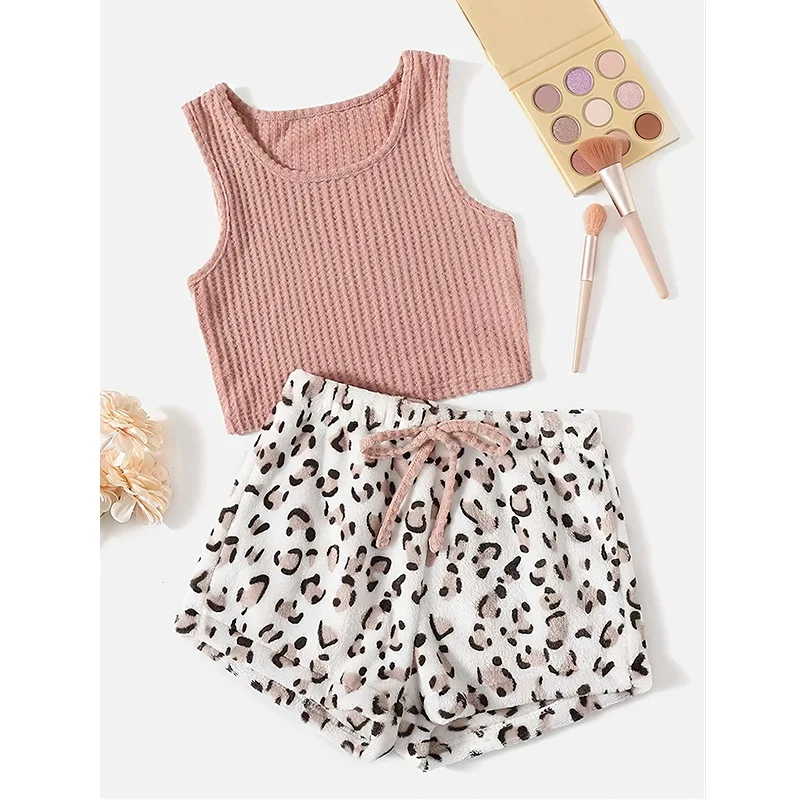 Flannel Sleepwear Sexy Pink Leopard Sleeveless Shorts Pijamas Suit Spring Autumn Female Pajamas Set Lingerie Loose Home Wear
Flannel Sleepwear Sexy Pink Leopard Sleeveless Shorts Pijamas Suit Spring Autumn Female Pajamas Set Lingerie Loose Home Wear