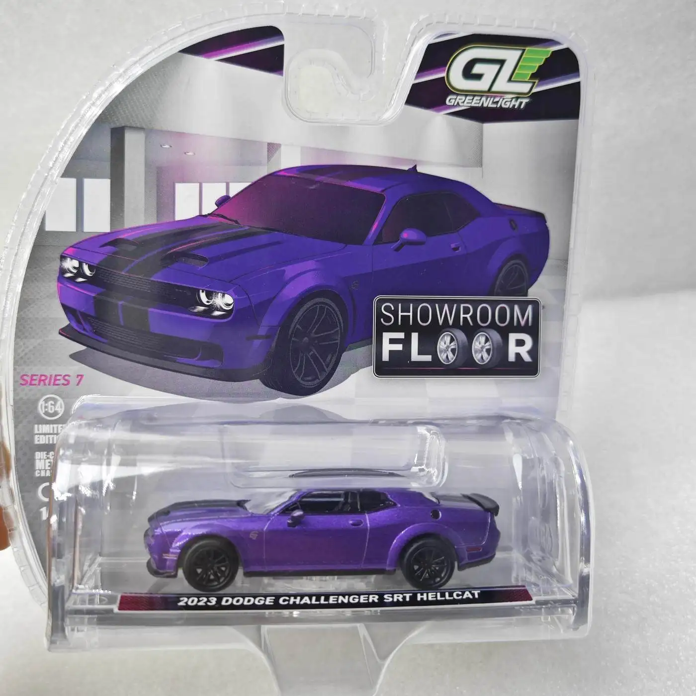 GreenLight 1:64 Showroom Series 7-2023 Dodge Challenger SRT Hellcat Prison Break Plum Crazy Diecast Alloy Car Model Collectible
GreenLight 1:64 Showroom Series 7-2023 Dodge Challenger SRT Hellcat Prison Break Plum Crazy Diecast Alloy Car Model Collectible