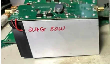 High Gain 32dB 2.4G Power Amplifier 50W Power Output for Wireless Devices
High Gain 32dB 2.4G Power Amplifier 50W Power Output for Wireless Devices