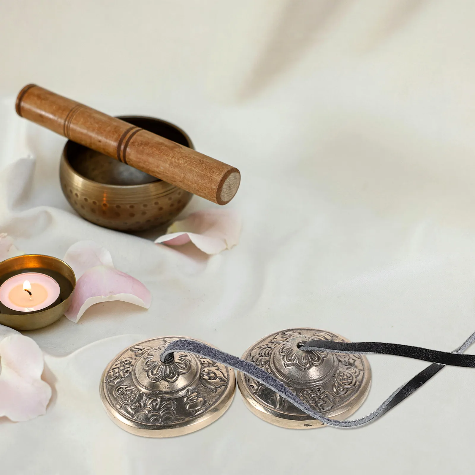 Nepalese Copper Tingsha Meditation Bells Tibetan Finger Cymbals Yoga Relaxation Percussion Instrument Sound Therapy Chime Bells
Nepalese Copper Tingsha Meditation Bells Tibetan Finger Cymbals Yoga Relaxation Percussion Instrument Sound Therapy Chime Bells