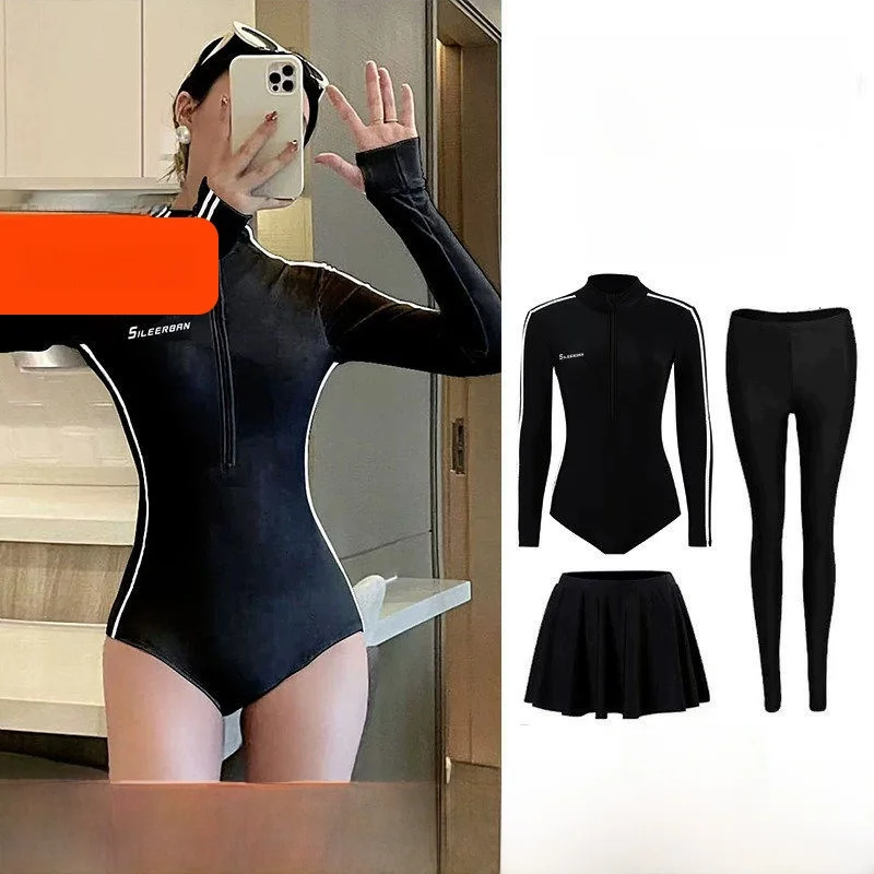 New Women's Surfing One-Piece Swimsuit Long Sleeve Diving Suit Professional Level Sunscreen Quick Dry Jellyfish Costume
New Women's Surfing One-Piece Swimsuit Long Sleeve Diving Suit Professional Level Sunscreen Quick Dry Jellyfish Costume
