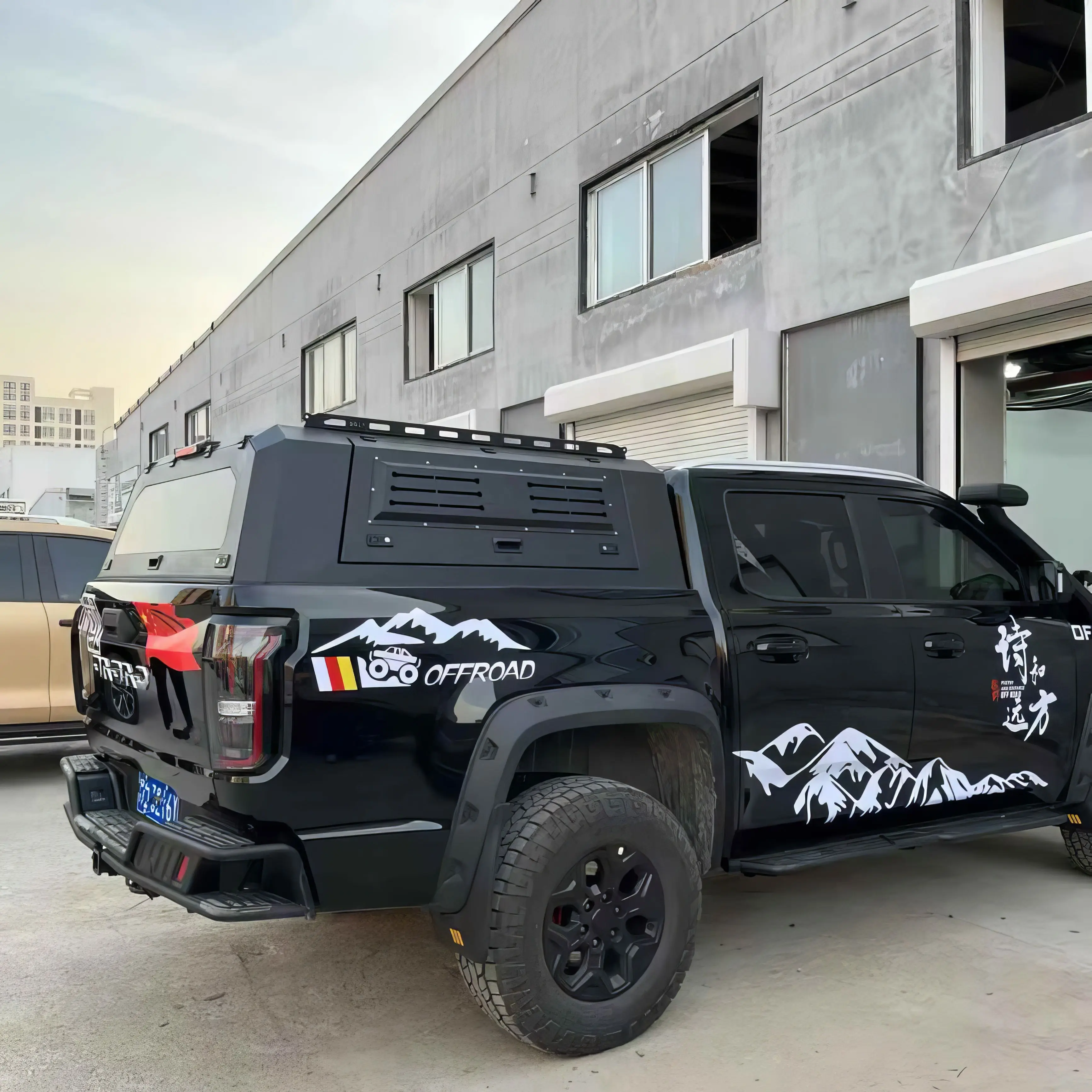 Легкий алюминиевый жесткий навес для Ford F150 Raptor для пикапа Ranger, топпер для грузовиков-кемперов
Легкий алюминиевый жесткий навес для Ford F150 Raptor для пикапа Ranger, топпер для грузовиков-кемперов