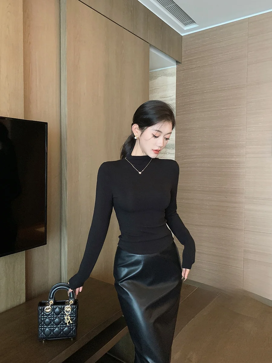 Lin Guan Bla Высокий воротник Slim Fit Long Sve Женская база irt Осень Зима Внутренняя одежда Высокое ощущение Можно носить на улице
Lin Guan Bla Высокий воротник Slim Fit Long Sve Женская база irt Осень Зима Внутренняя одежда Высокое ощущение Можно носить на улице