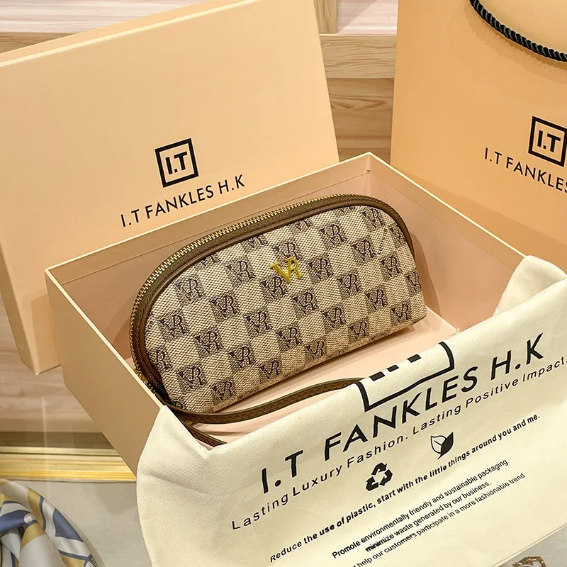 2026 New Hong Kong Style Leather Women Bag, Fashion High-end Summer Mini Handbag
2026 New Hong Kong Style Leather Women Bag, Fashion High-end Summer Mini Handbag