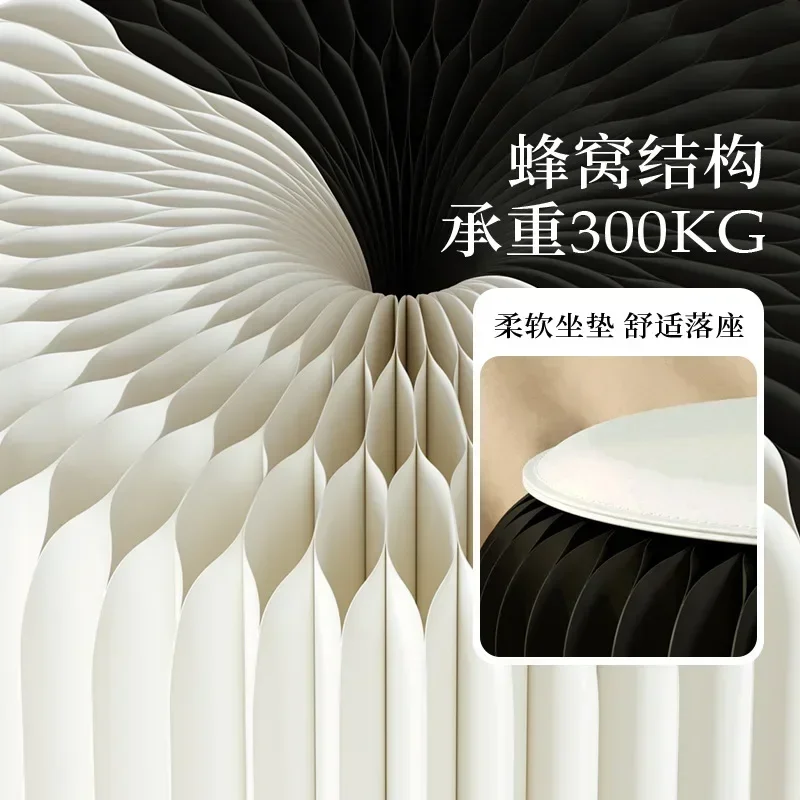 Home folding portable shoe changing stool Internet celebrity light luxury high sense round low stool
Home folding portable shoe changing stool Internet celebrity light luxury high sense round low stool