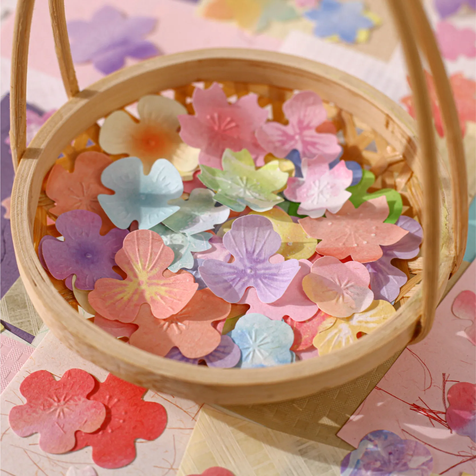 38pcs Awakening Spring Collection Series Vintage Flower Landscape Collage Scrapbook Material Creative Junk Journal Stationery
38pcs Awakening Spring Collection Series Vintage Flower Landscape Collage Scrapbook Material Creative Junk Journal Stationery