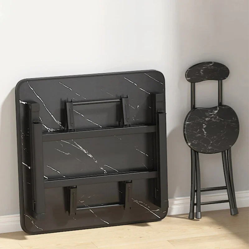 Роскошный складной маленький обеденный стол для дома, небольшой уличный простой квадратный журнальный столик, центральный водонепроницаемый кухонный стол, мебель для яслей
Роскошный складной маленький обеденный стол для дома, небольшой уличный простой квадратный журнальный столик, центральный водонепроницаемый кухонный стол, мебель для яслей