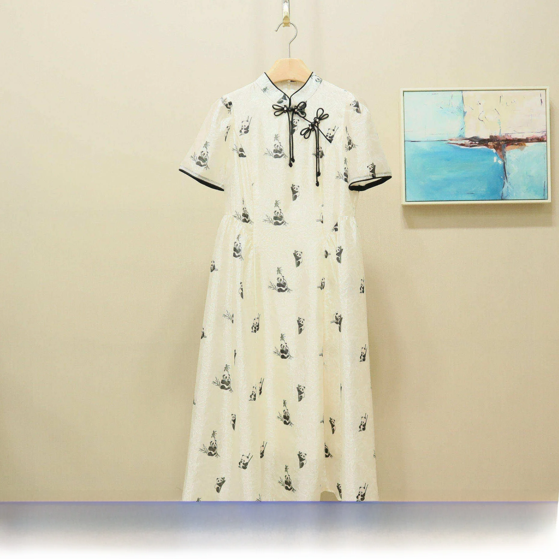 Новая летняя женская юбка миди 2025 года в китайском национальном стиле с высокой талией, А-силуэта, в стиле ретро, с цветочным узором
Новая летняя женская юбка миди 2025 года в китайском национальном стиле с высокой талией, А-силуэта, в стиле ретро, с цветочным узором