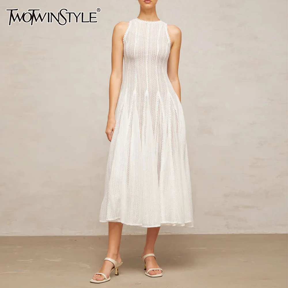 TWOTWINSTYLE однотонные утягивающие модные платья миди для женщин с круглым вырезом без рукавов лоскутное платье со складками женская модная одежда
TWOTWINSTYLE однотонные утягивающие модные платья миди для женщин с круглым вырезом без рукавов лоскутное платье со складками женская модная одежда
