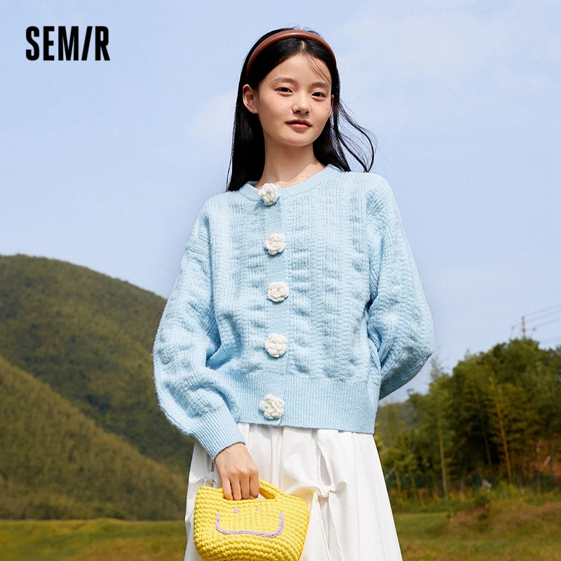 Свитер Semir женский короткий цветочный кардиган маленький свежий осень 2023 НОВЫЙ свободный свитер с круглым вырезом милый для женщин
Свитер Semir женский короткий цветочный кардиган маленький свежий осень 2023 НОВЫЙ свободный свитер с круглым вырезом милый для женщин