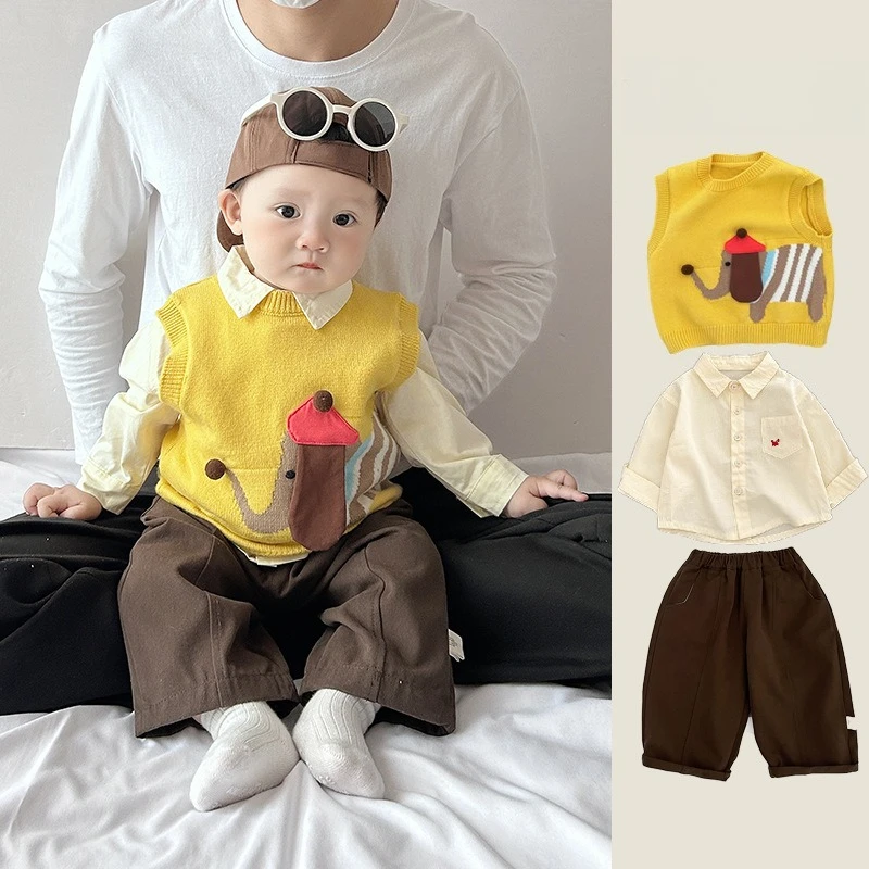 Boys Spring and Autumn Cartoon Sleeveless Vest Baby Korean Version Casual Knitted Vest Boys Loose Versatile Suit
Boys Spring and Autumn Cartoon Sleeveless Vest Baby Korean Version Casual Knitted Vest Boys Loose Versatile Suit