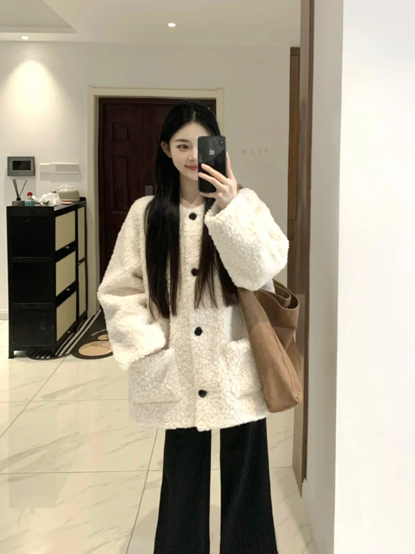 Теплый вязаный кардиган из овечьей шерсти с круглым вырезом, однотонный, с длинными рукавами, утолщенный, в стиле Lazy Sle
Теплый вязаный кардиган из овечьей шерсти с круглым вырезом, однотонный, с длинными рукавами, утолщенный, в стиле Lazy Sle