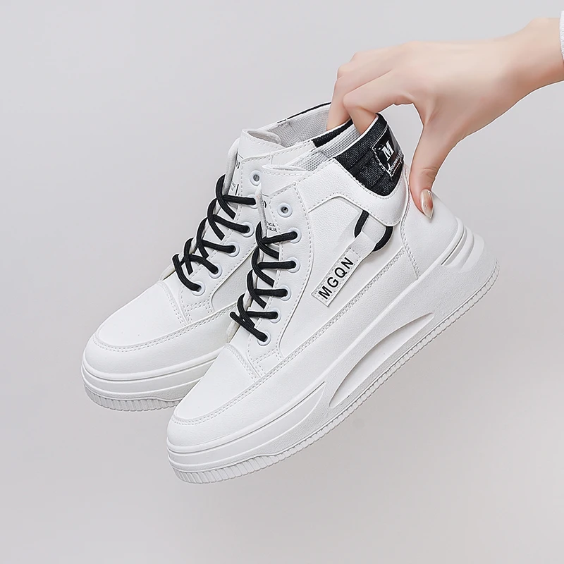Women's High-top Sneakers Spring White Platform Casual Shoes Outdoor New Student Soft-soled Leather Boots 2025 Zapatos De Mujer
Women's High-top Sneakers Spring White Platform Casual Shoes Outdoor New Student Soft-soled Leather Boots 2025 Zapatos De Mujer