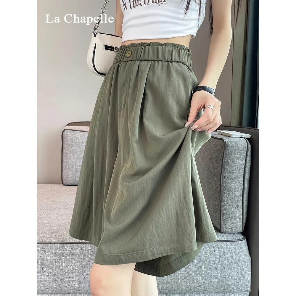 2025 Summer New Women Baggy Medium Length Short Pants Lady Korean Concise Solid Suit Pants Girls Casual Thin High Waisted Shorts
2025 Summer New Women Baggy Medium Length Short Pants Lady Korean Concise Solid Suit Pants Girls Casual Thin High Waisted Shorts