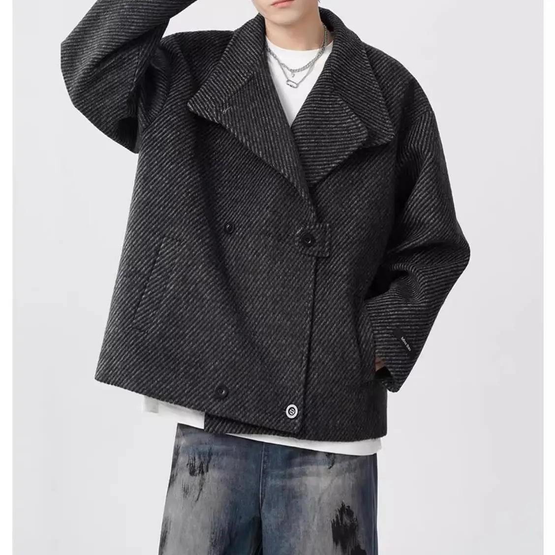 Мужская элегантная удлиненная куртка из шерстяной смеси, твидовая, в елочку, модная, повседневная, винтажная, ретро, с длинными рукавами, на пуговицах, приталенная, в стиле Ins
Мужская элегантная удлиненная куртка из шерстяной смеси, твидовая, в елочку, модная, повседневная, винтажная, ретро, с длинными рукавами, на пуговицах, приталенная, в стиле Ins