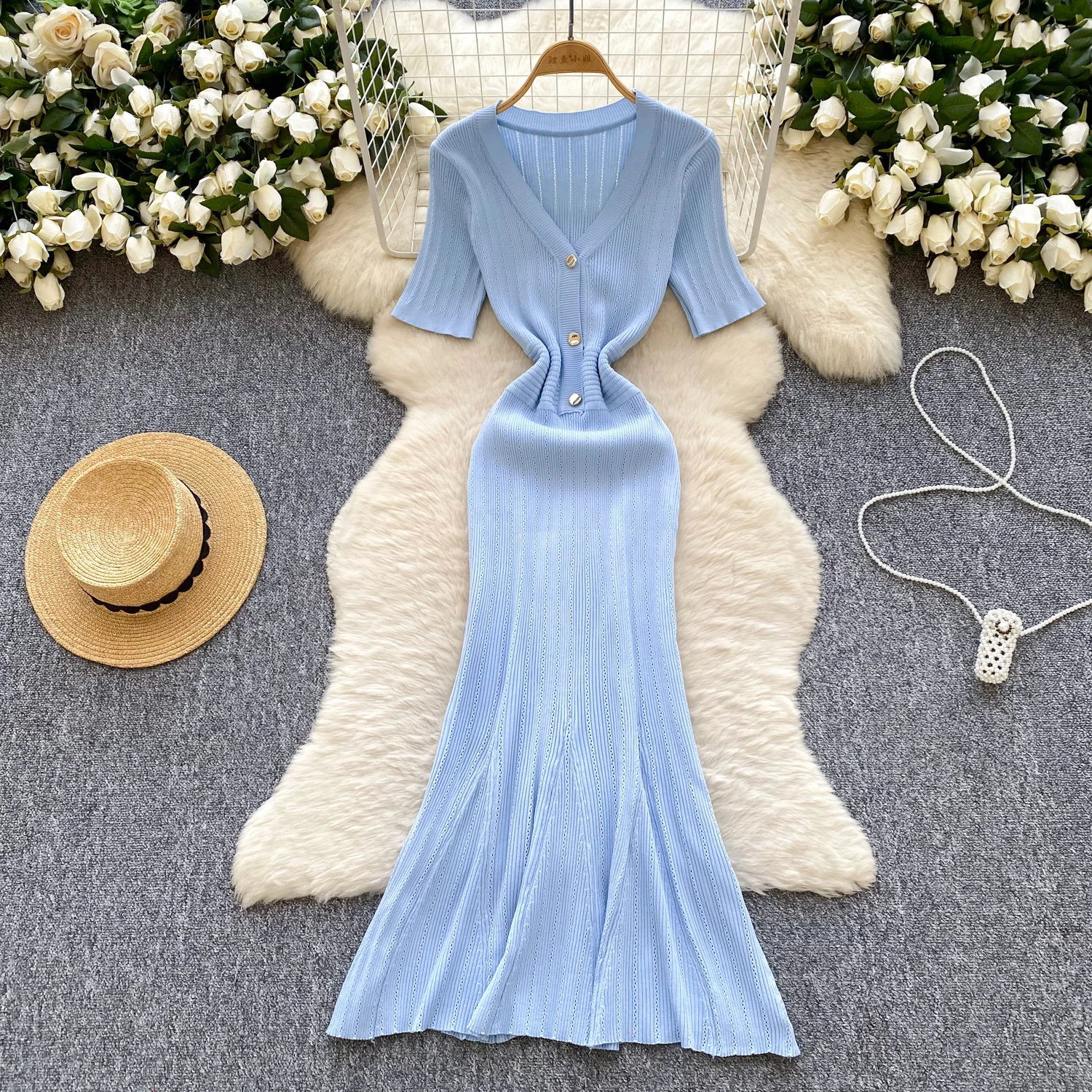 ALPHALMODA 2025, роскошное элитное трикотажное платье, женское летнее облегающее платье, уникальное платье с рыбьим хвостом, с короткими рукавами, с V-образным вырезом, изящное
ALPHALMODA 2025, роскошное элитное трикотажное платье, женское летнее облегающее платье, уникальное платье с рыбьим хвостом, с короткими рукавами, с V-образным вырезом, изящное