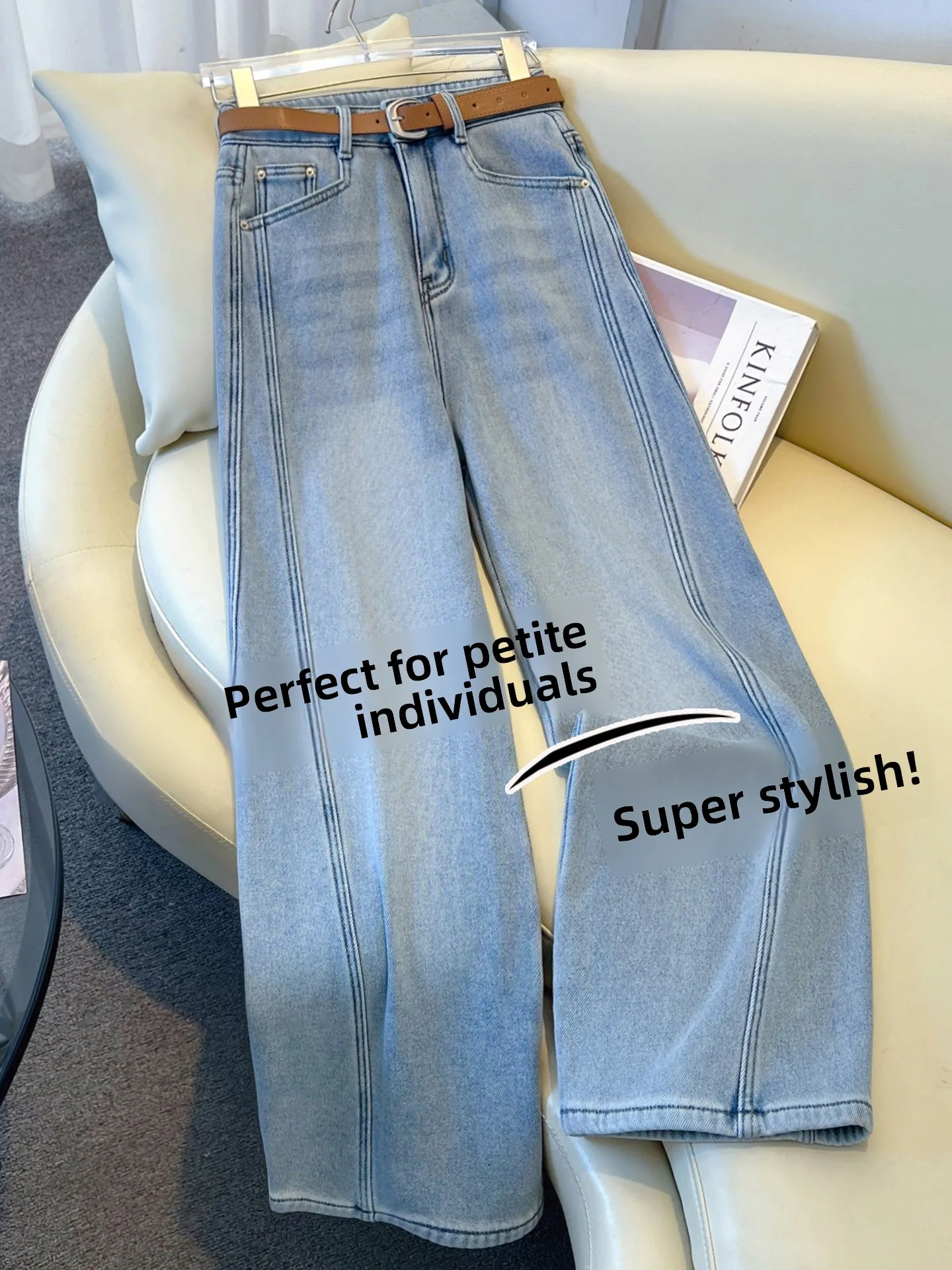 Spring 2026 Women's Wide Leg Jeans Casual High Waist Denim Blue Straight Knife Design Versatile for Pear Shaped Body
Spring 2026 Women's Wide Leg Jeans Casual High Waist Denim Blue Straight Knife Design Versatile for Pear Shaped Body