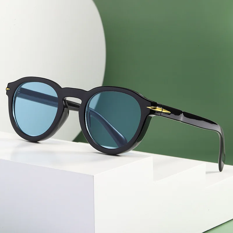 por 2024 Woman Lenses Men Oval None Eyewear Resin B7205 Sunglasses Items For Women Hot Sale
por 2024 Woman Lenses Men Oval None Eyewear Resin B7205 Sunglasses Items For Women Hot Sale