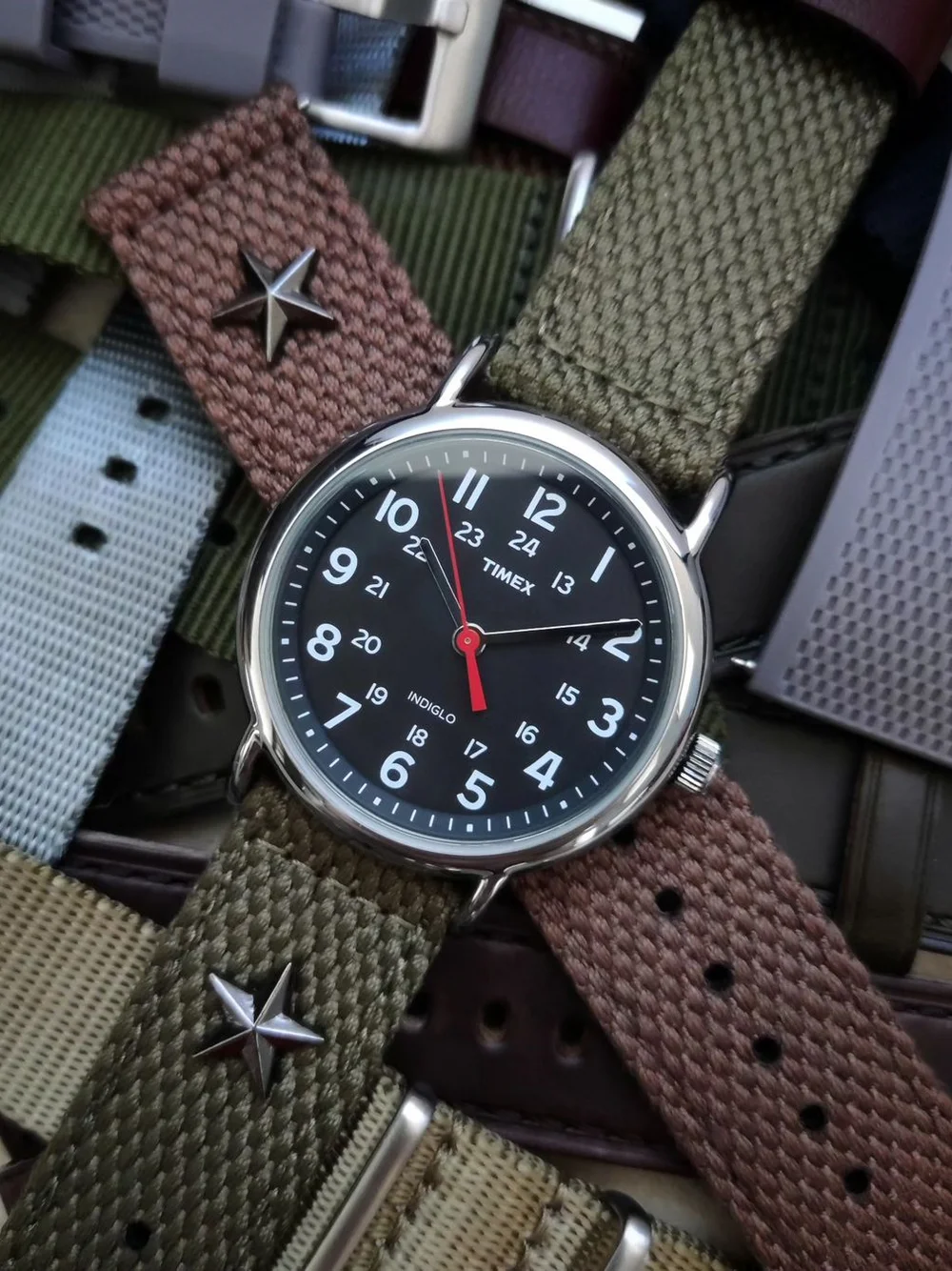 Ремешок для часов HEMSUT, нейлоновый быстросъемный ремешок 20 22 мм, модные высококачественные холщовые ремешки для мужчин и женщин
Ремешок для часов HEMSUT, нейлоновый быстросъемный ремешок 20 22 мм, модные высококачественные холщовые ремешки для мужчин и женщин