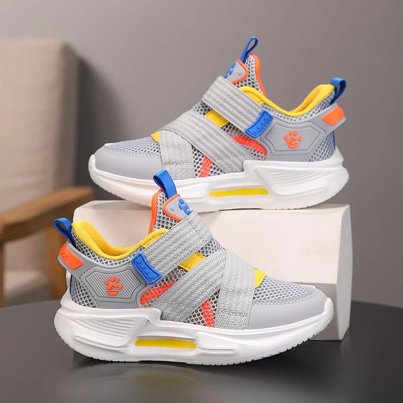 New spring children's casual sneakers breathable mesh, comfortable, not stuffy, convenient, non-slip, wear-resistant
New spring children's casual sneakers breathable mesh, comfortable, not stuffy, convenient, non-slip, wear-resistant