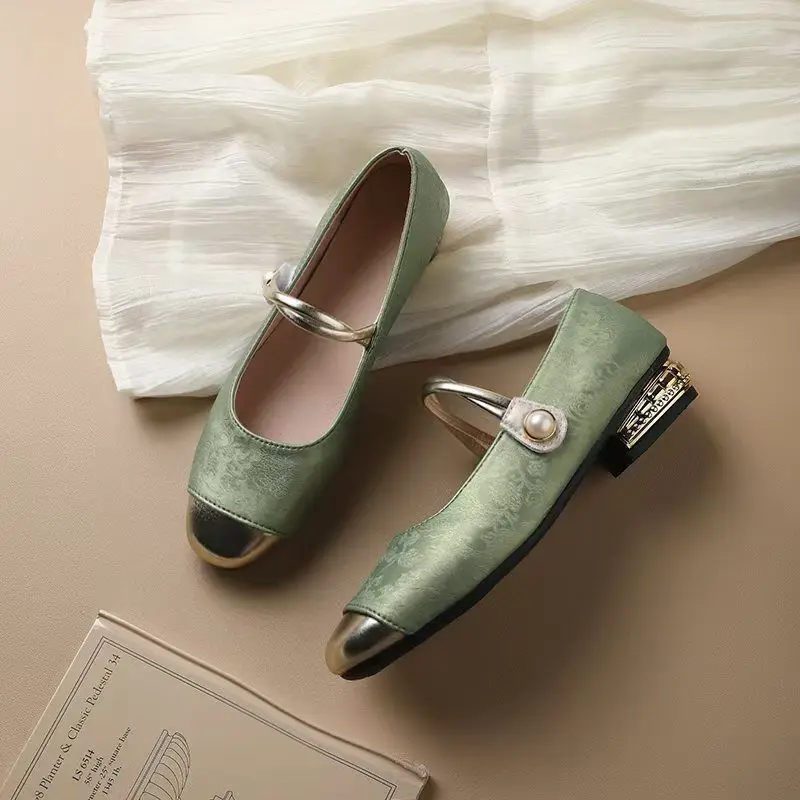 Women's Chinese Style Mary Jane Shoes Vintage French Square Toe Soft Leather Slip On Pumps Spring Autumn New
Women's Chinese Style Mary Jane Shoes Vintage French Square Toe Soft Leather Slip On Pumps Spring Autumn New