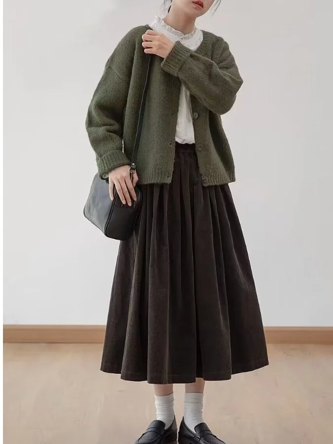 High Waist A-Line Skirt in Corduroy with Vintage Japanese Sle Drapey Color Brand Bule for Autumn And Winter 
High Waist A-Line Skirt in Corduroy with Vintage Japanese Sle Drapey Color Brand Bule for Autumn And Winter