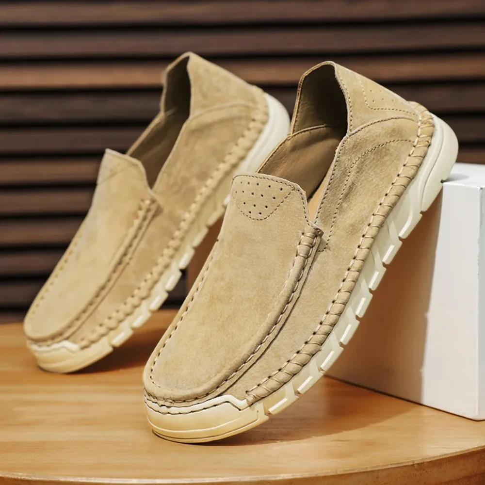 Retro Fashion New Men's All-match Slip on Suede Leather Driving Casual Shoes Male Walking Loafers Formal Dress Footwear
Retro Fashion New Men's All-match Slip on Suede Leather Driving Casual Shoes Male Walking Loafers Formal Dress Footwear