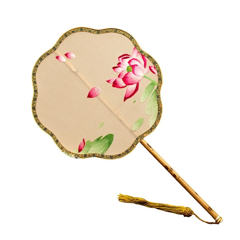 Embroidery antique fan handmade through handle Hanfu fan Chinese double-sided embroidery craft fan embroidery beautiful f
Embroidery antique fan handmade through handle Hanfu fan Chinese double-sided embroidery craft fan embroidery beautiful f