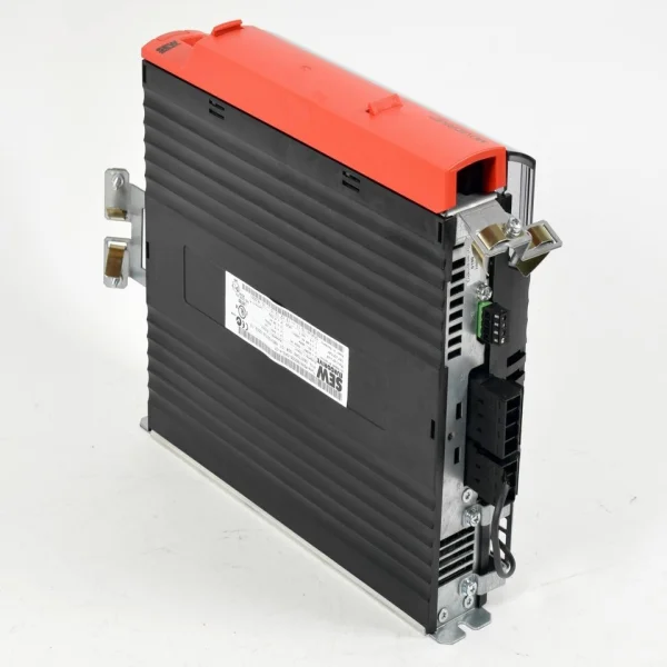 Movidrive, Mdx61b0005-5a3-4-0t, 08277346
Movidrive, Mdx61b0005-5a3-4-0t, 08277346
