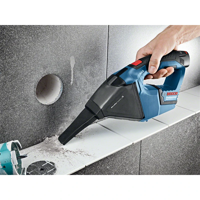 Bosch GAS 12V-LI Professional Vacuum, Lightweight & Ergonomic, One-Hand Operation for Workshop & Car Cleaning
Bosch GAS 12V-LI Professional Vacuum, Lightweight & Ergonomic, One-Hand Operation for Workshop & Car Cleaning