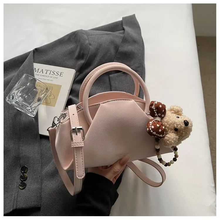 Fashion Simple Designer Solid Color Retro Diaper Bag Elegant Crossbody Handbag For Women Luxury Textured Shoulder Tote
Fashion Simple Designer Solid Color Retro Diaper Bag Elegant Crossbody Handbag For Women Luxury Textured Shoulder Tote