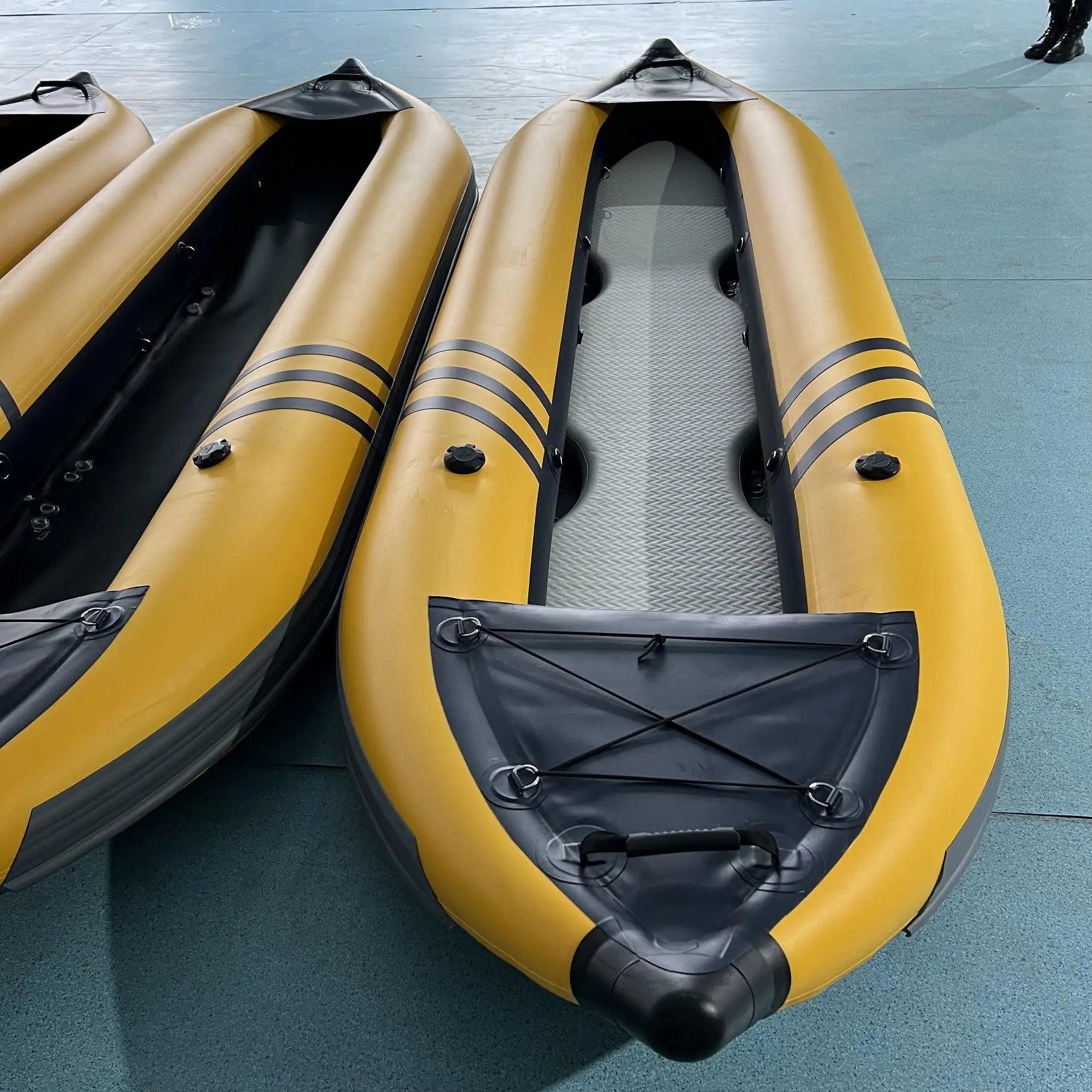 2026 PVC Tandem Kayak Inflatable Outdoor Fishing Canoe Inflatable Rowing Boat for Sale
2026 PVC Tandem Kayak Inflatable Outdoor Fishing Canoe Inflatable Rowing Boat for Sale
