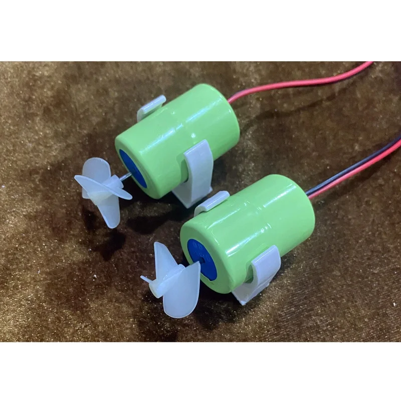 1Pair DIY Remote Control Power Modified Waterproof Motor 3V/5V/8V 5000/8000/13000RPM Underwater Thruster for RC Bait/Tug Boat
1Pair DIY Remote Control Power Modified Waterproof Motor 3V/5V/8V 5000/8000/13000RPM Underwater Thruster for RC Bait/Tug Boat