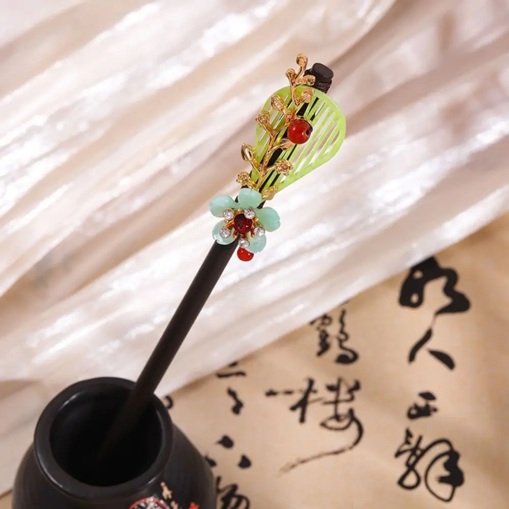 Chinese Flower Hair Sticks Ancient Style Handmade Hanfu Hair Fork with Tassel Party Hair Bun Hair Stick Pins Wedding Party
Chinese Flower Hair Sticks Ancient Style Handmade Hanfu Hair Fork with Tassel Party Hair Bun Hair Stick Pins Wedding Party