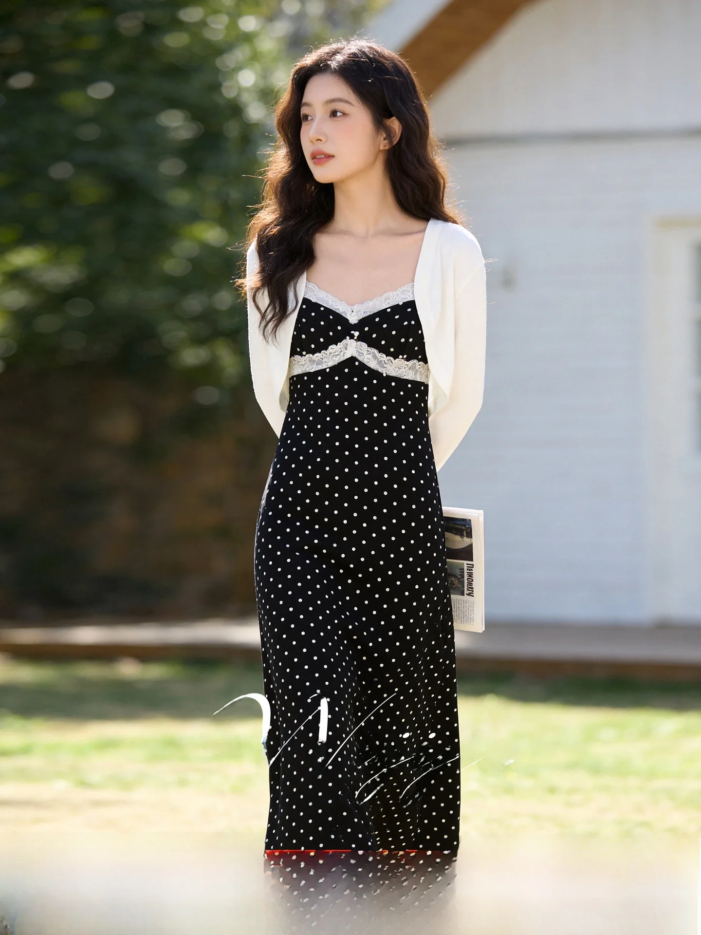 plus Size Slimming Outfit Women's Commute Long Sleeve Cardigan Polka Dot Tube Skirt Set Fashionable plus Size Ensemble
plus Size Slimming Outfit Women's Commute Long Sleeve Cardigan Polka Dot Tube Skirt Set Fashionable plus Size Ensemble