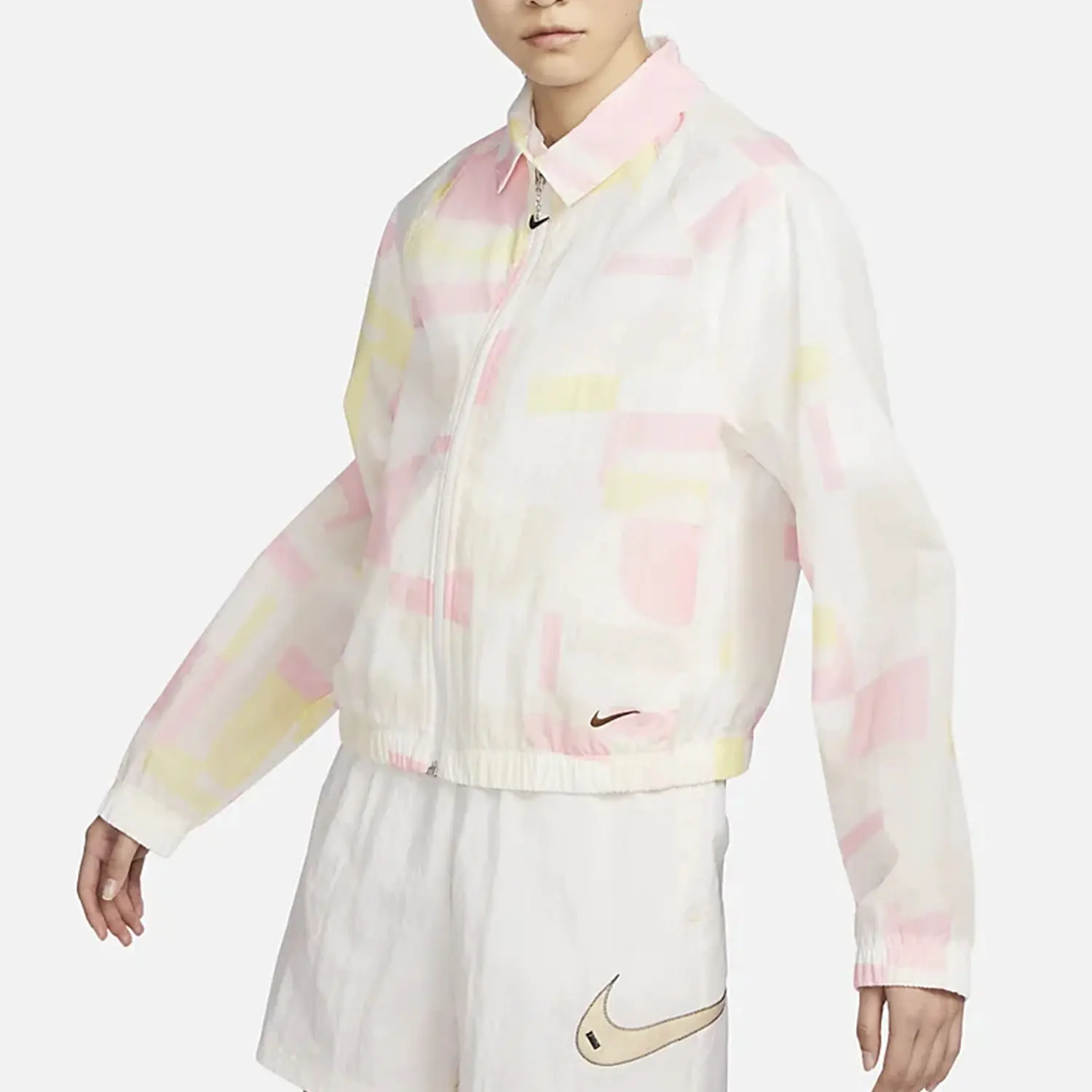 Nike genuine 2023 Summer Women's Casual Woven Jacket FJ7711-134
Nike genuine 2023 Summer Women's Casual Woven Jacket FJ7711-134