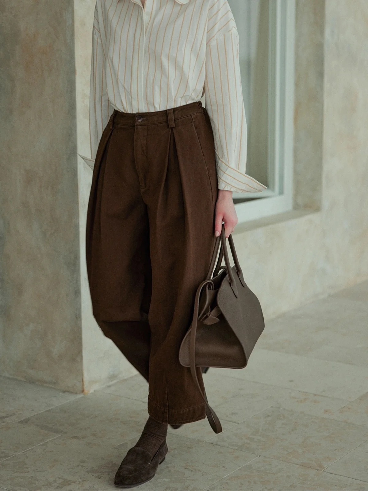 Autumn New Arrival Pure Cotton Fce Lined Casual Nine Pants Brown Comfortable l Waist Long Cotton Trousers
Autumn New Arrival Pure Cotton Fce Lined Casual Nine Pants Brown Comfortable l Waist Long Cotton Trousers