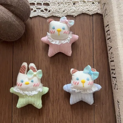 High Quality Soft Fabric Cartoon Star Rabbit and Bear Hair Clip Brooch Lightweight for Shoes Socks Hat Clothing Embellishment
High Quality Soft Fabric Cartoon Star Rabbit and Bear Hair Clip Brooch Lightweight for Shoes Socks Hat Clothing Embellishment