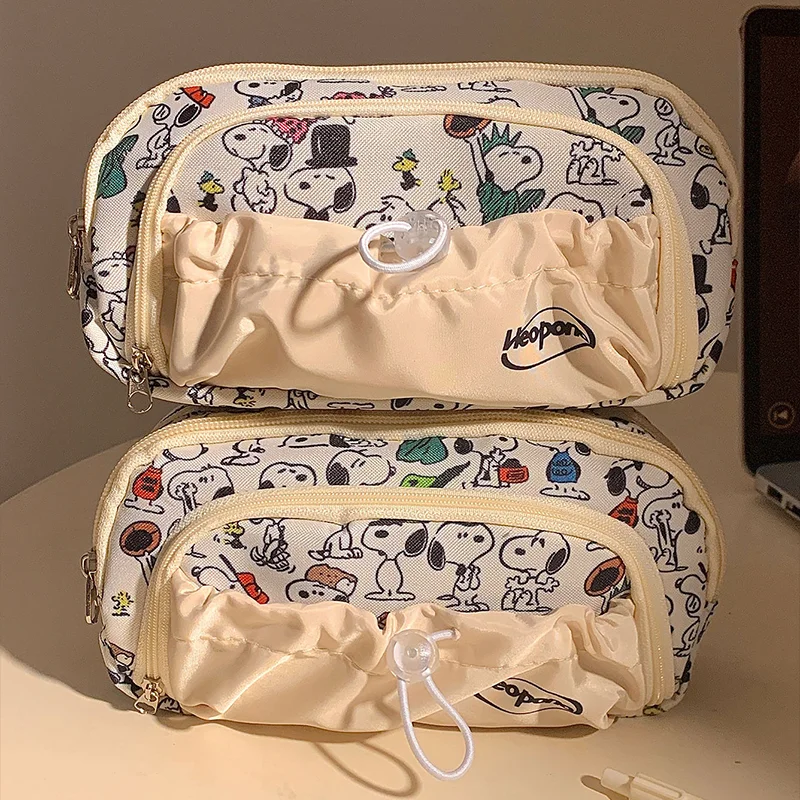 Snoopy Pencil Case Japanese Style Graffiti Design Large Capacity Pouch for Students High Aesthetic Stationery Bag Gift Idea
Snoopy Pencil Case Japanese Style Graffiti Design Large Capacity Pouch for Students High Aesthetic Stationery Bag Gift Idea