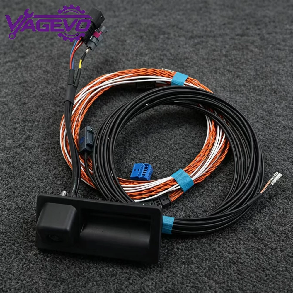 High end reversing camera with trajectory guide line rearview camera for Audi A3 8V MIB2 8V0 827 566 B 8V082756B
High end reversing camera with trajectory guide line rearview camera for Audi A3 8V MIB2 8V0 827 566 B 8V082756B